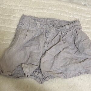 Elegant Light Gray Women's Linen Shorts